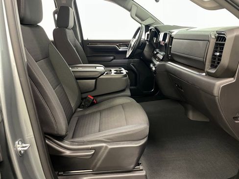 Certified 2024 GMC Sierra 1500 Elevation image 35