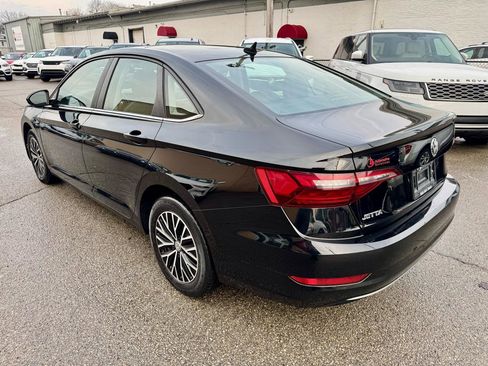 Used 2021 Volkswagen Jetta S image 4