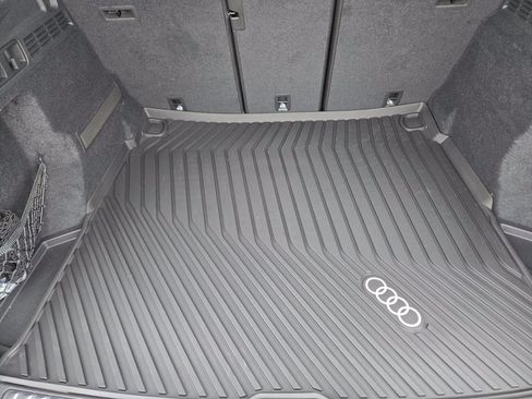 Used 2025 Audi Q5 Premium Plus AWD/4WD image 37