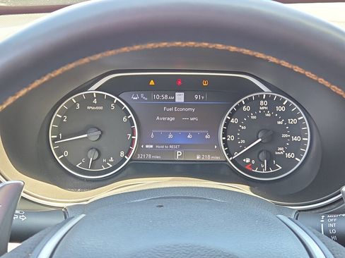 Used 2023 Nissan Maxima SR w/ Sport Mat Group FWD image 21