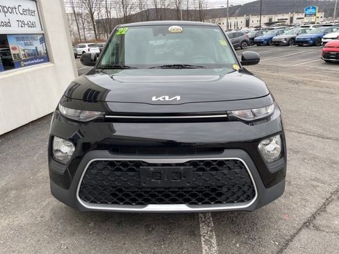 Certified 2022 Kia Soul LX w/ Technology Package image 7