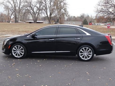 Used 2016 Cadillac XTS Luxury image 9
