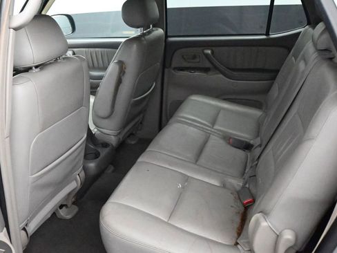 Used 2003 Toyota Sequoia Limited RWD image 13