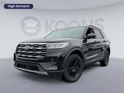 Used 2025 Ford Explorer Active