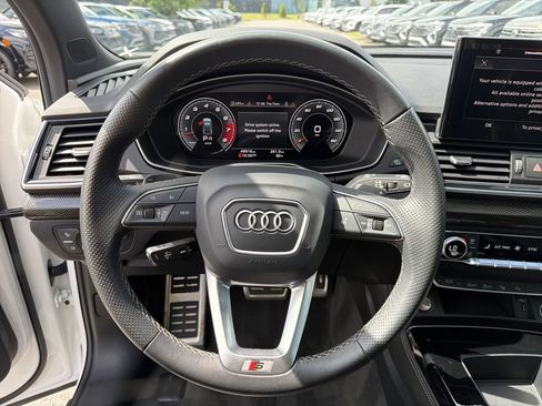 Used 2023 Audi SQ5 Prestige AWD/4WD image 24