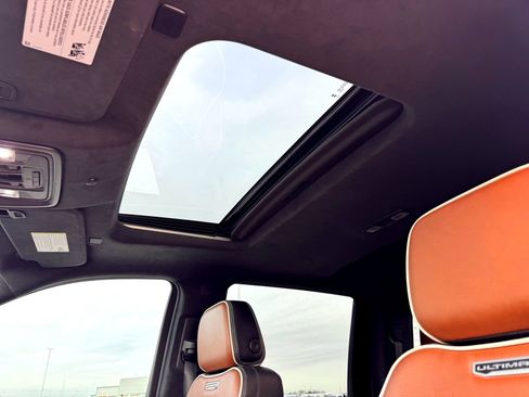 Used 2024 GMC Sierra 2500 Denali Ultimate image 17