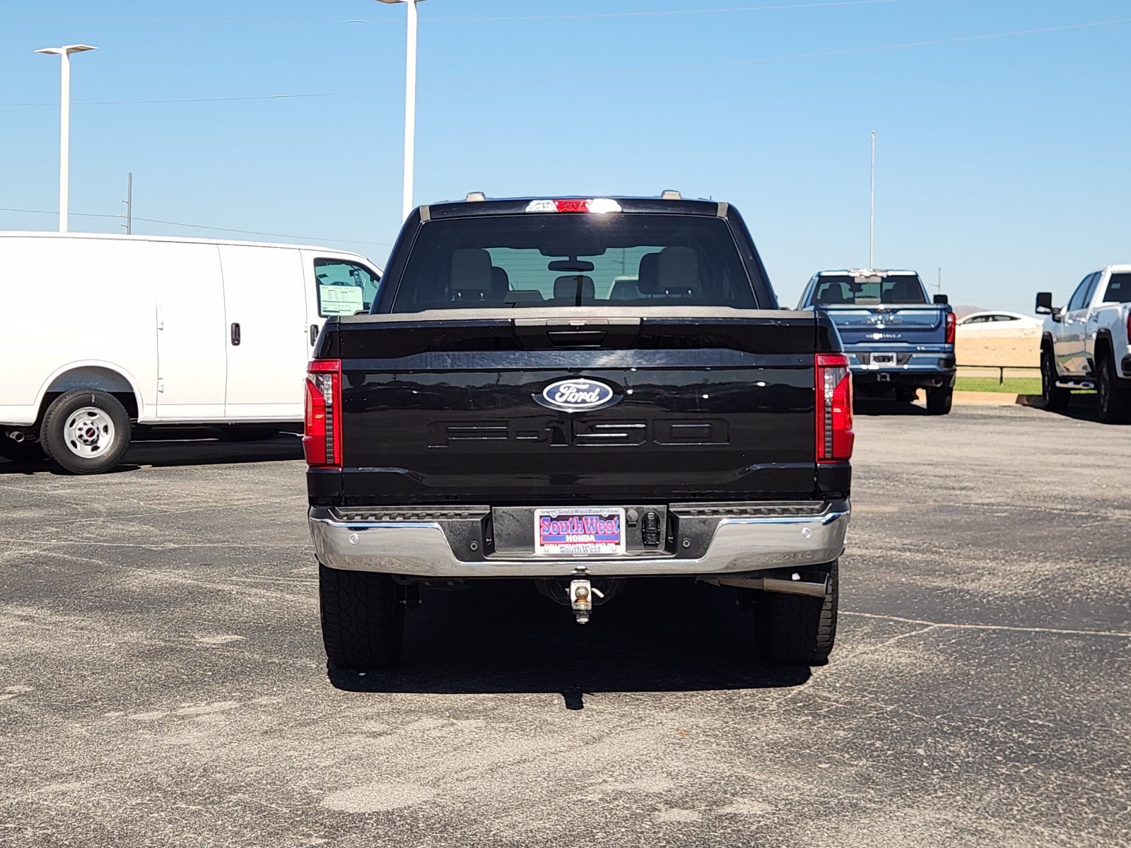 Used 2025 Ford F150 XLT w/ Equipment Group 301A Standard AWD/4WD image 8