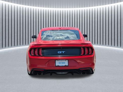 Used 2019 Ford Mustang GT RWD image 7