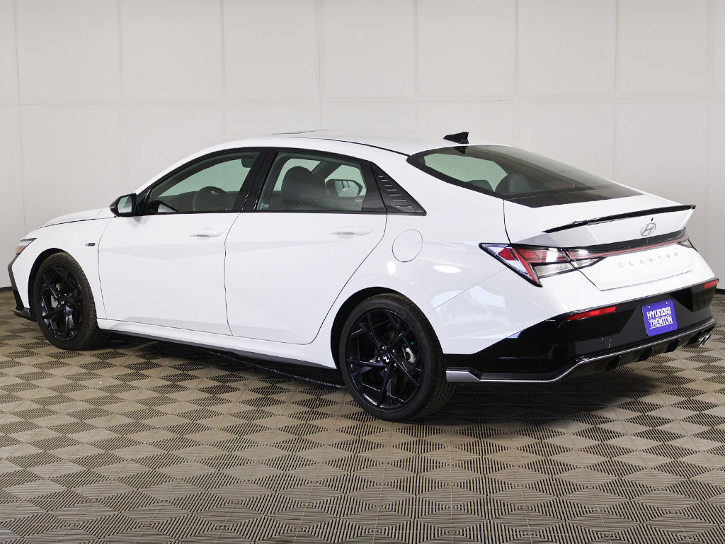 Certified 2025 Hyundai Elantra N Line FWD image 11