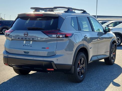 Used 2025 Nissan Rogue SV w/ Rock Creek Premium Package AWD/4WD image 3