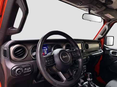 Used 2018 Jeep Wrangler Unlimited Sport S image 11