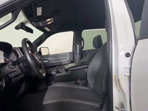 Used 2022 RAM 2500 Big Horn w/ Cold Weather Group AWD/4WD image 19