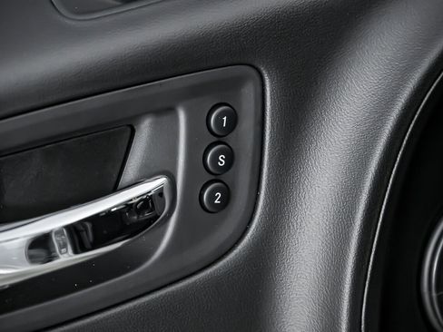 Used 2020 Dodge Charger SRT Hellcat w/ Navigation & Travel Group image 18