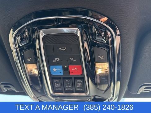 New 2026 Jeep Grand Wagoneer Summit image 15