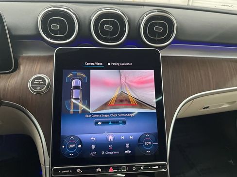 Used 2025 Mercedes-Benz C 300 Sedan image 15