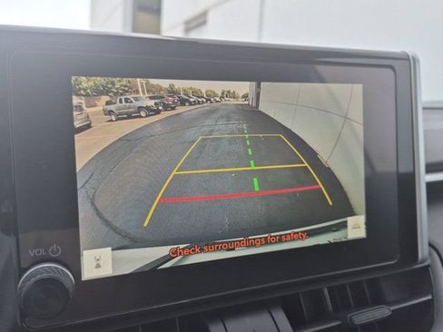 Used 2025 Toyota RAV4 XLE FWD image 13