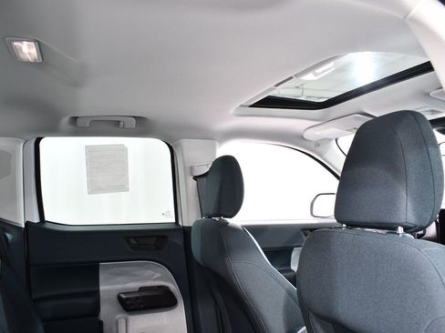 New 2025 Ford Maverick XLT w/ XLT Luxury Package image 18