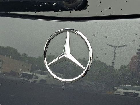 Used 2010 Mercedes-Benz GLK 350 4MATIC image 30