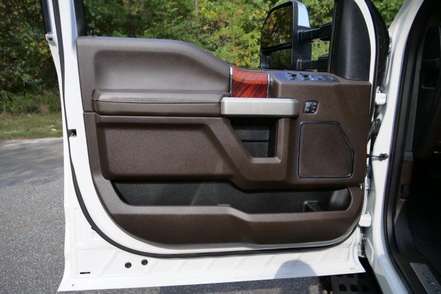 Used 2022 Ford F350 King Ranch w/ Tremor Off-Road Package AWD/4WD image 31