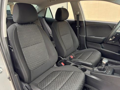 Used 2018 Kia Rio LX FWD image 28