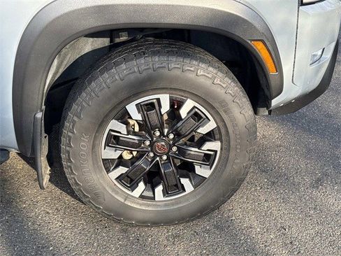 Used 2023 Nissan Frontier PRO-4X w/ Pro Convenience Package image 7