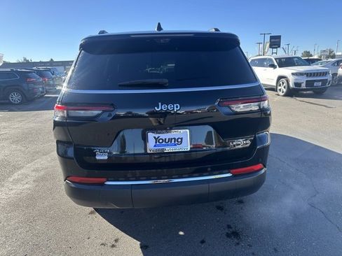 Used 2023 Jeep Grand Cherokee L Limited w/ Luxury Tech Group II image 5