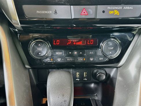 Used 2022 Mitsubishi Eclipse Cross SE FWD image 24