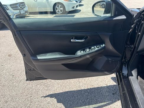 Used 2020 Nissan Sentra S FWD image 11