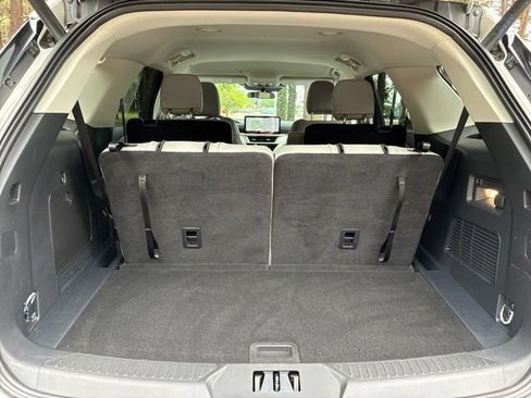 Used 2026 Ford Explorer Active w/ Active Comfort Package RWD image 18