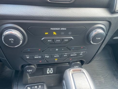 Used 2023 Ford Ranger Lariat AWD/4WD image 14