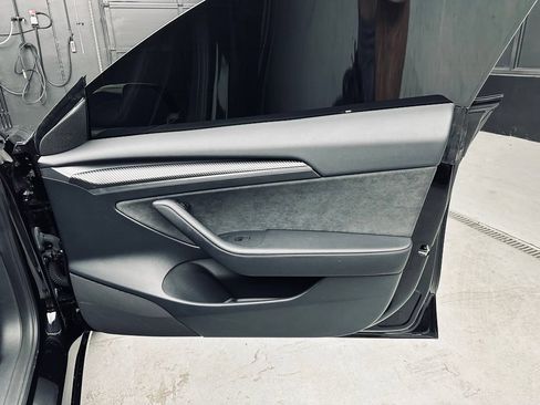 Used 2023 Tesla Model 3 Performance AWD/4WD image 28