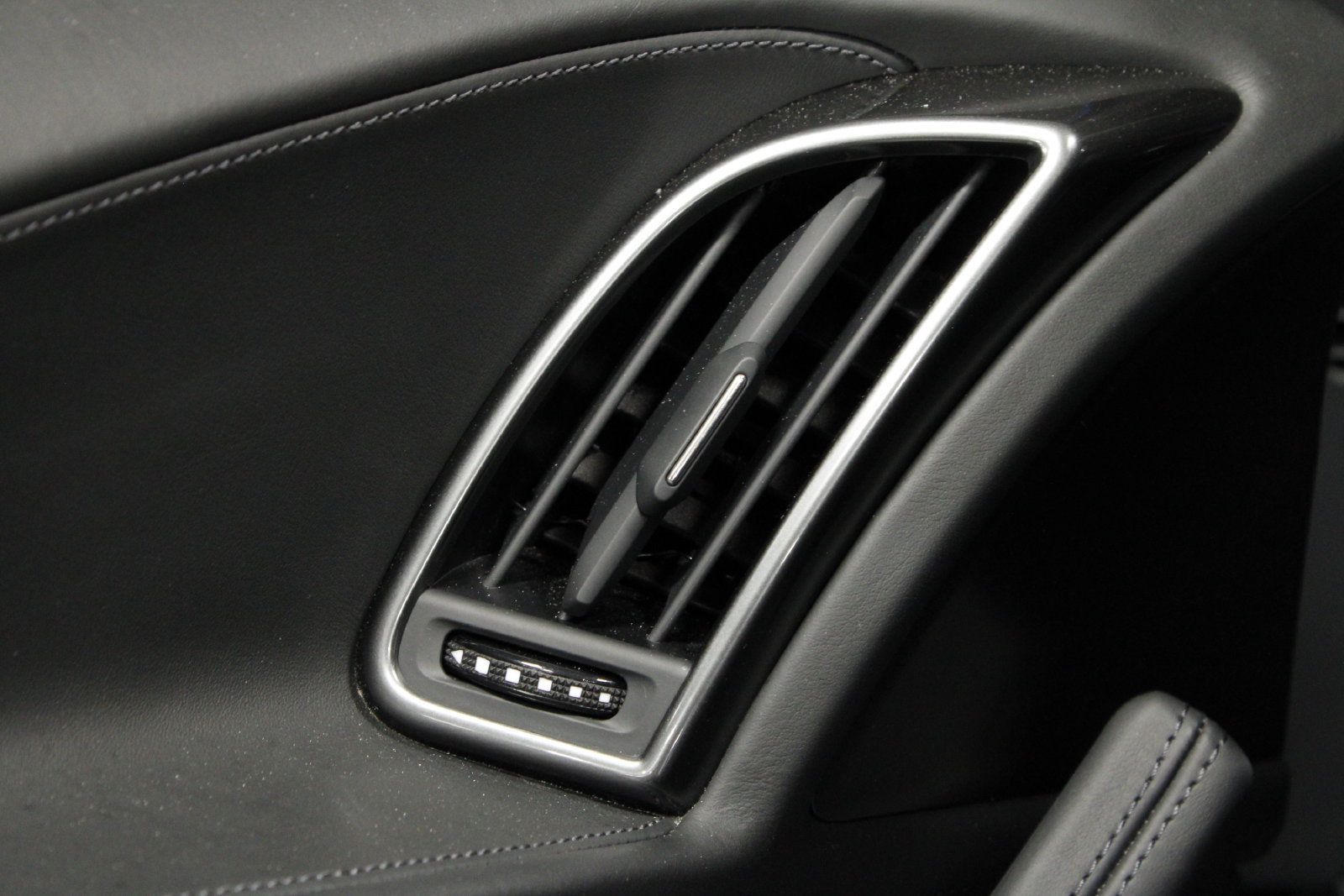 Used 2023 Audi R8 V10 performance RWD image 36