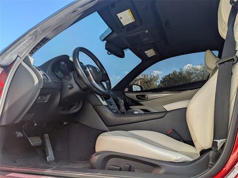 Used 2018 INFINITI Q60 Red Sport 400 w/ Pro Active Package image 12