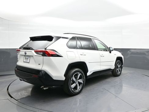 Certified 2023 Toyota RAV4 SE image 6