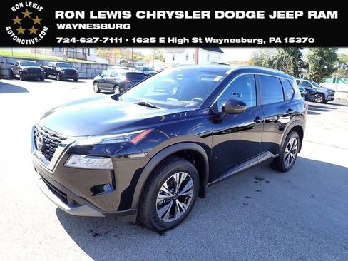 Used 2022 Nissan Rogue SV w/ SV Premium Package image 1