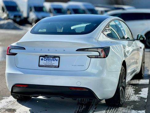 Used 2025 Tesla Model 3 Long Range image 35