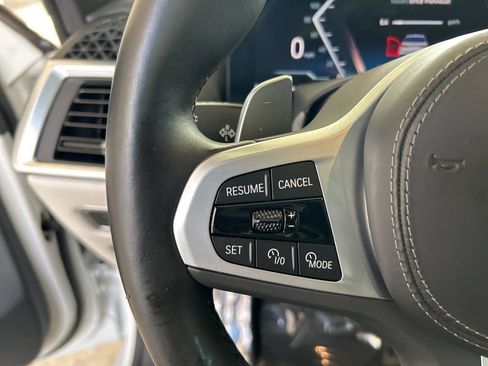 Used 2024 BMW X7 xDrive40i w/ Executive Package image 64