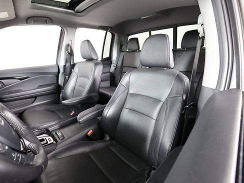 Used 2018 Honda Ridgeline RTL-E image 11