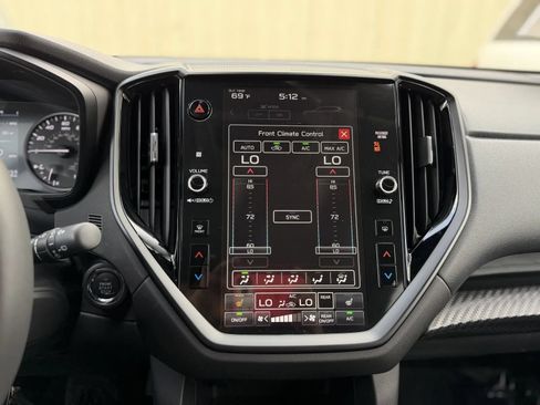 Used 2026 Subaru Ascent Premium AWD/4WD image 33