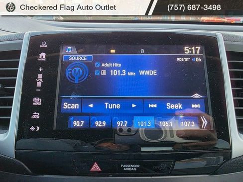 Used 2020 Honda Ridgeline RTL image 17