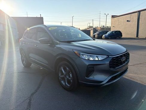 Used 2024 Ford Escape ST-Line AWD/4WD image 1