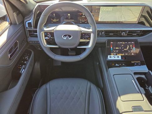 New 2026 INFINITI QX80 Autograph w/ Autograph Exterior Package AWD/4WD image 16