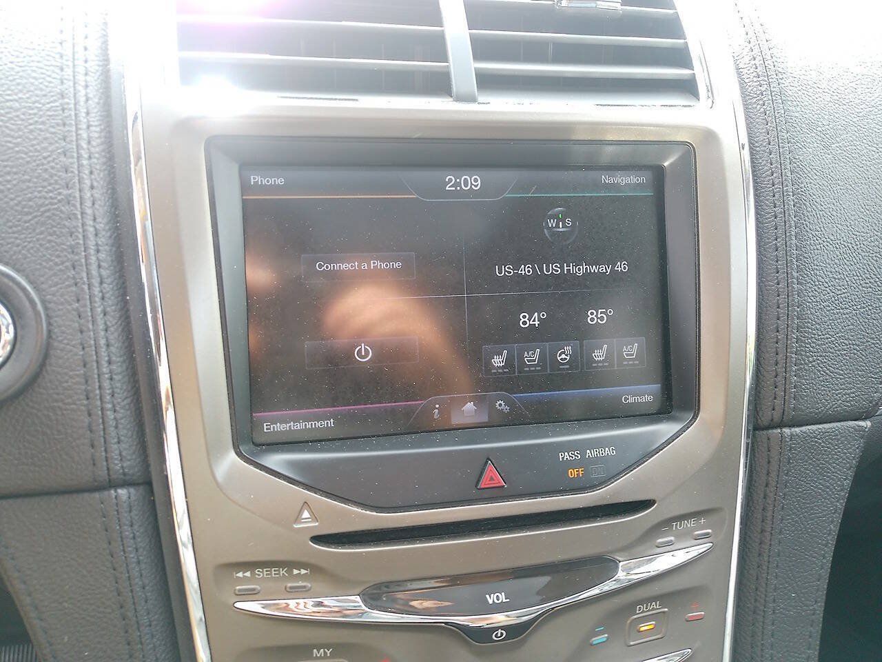Used 2013 Lincoln MKX AWD image 37