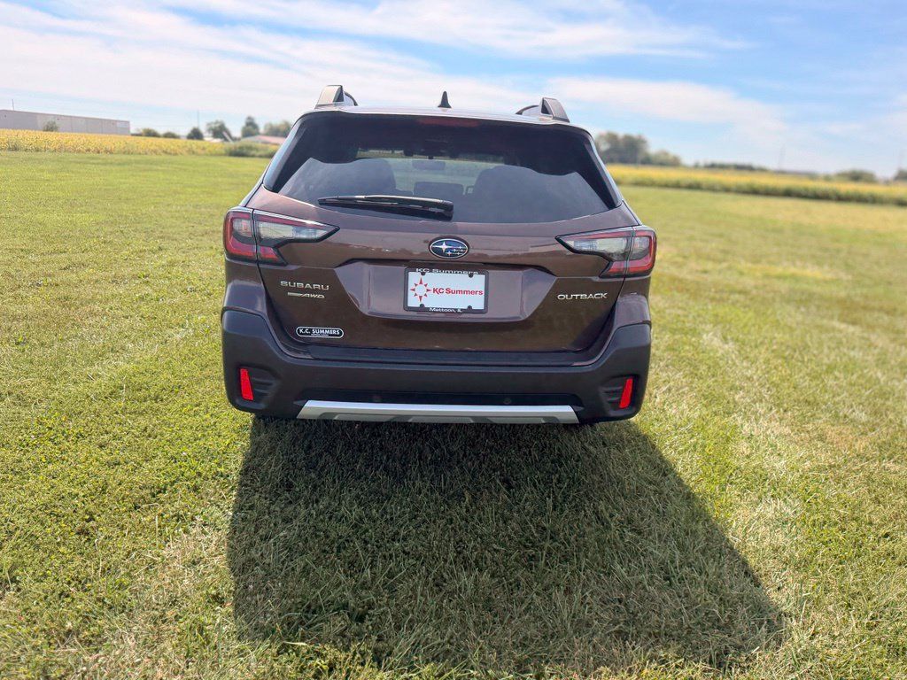 Used 2020 Subaru Outback Limited w/ Popular Package #2 AWD/4WD image 6