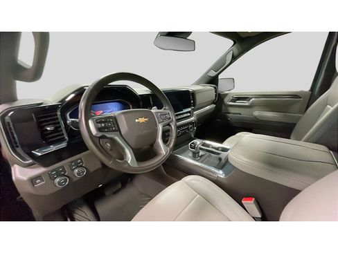 Certified 2024 Chevrolet Silverado 1500 LTZ w/ LTZ Premium Package AWD/4WD image 11