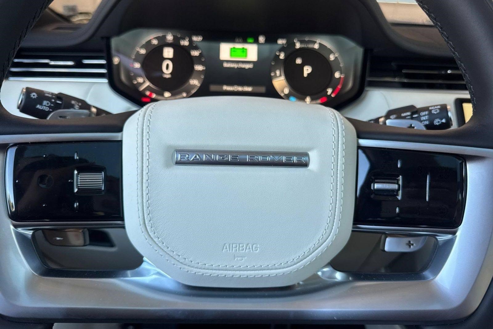 New 2026 Land Rover Range Rover SE AWD/4WD image 11