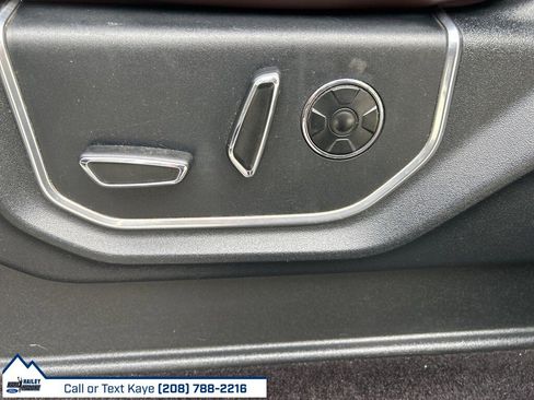 Used 2015 Ford F150 Platinum w/ Technology Package image 24