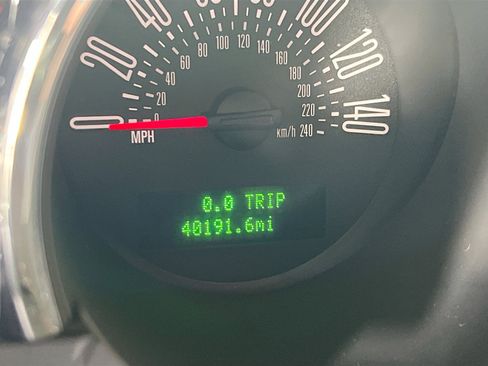 Used 2006 Ford Mustang GT Premium image 12