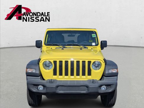 Used 2023 Jeep Wrangler Sport S image 9