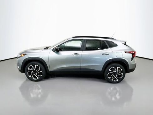 New 2026 Chevrolet Trax RS w/ Driver Confidence Package FWD image 4